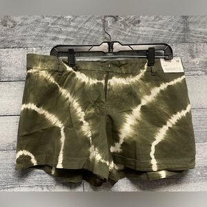 New York & company dark green tie dye shorts new with tags
